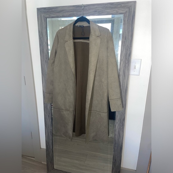 Zara Olive green faux suede trench coat with pockets - Picture 2 of 6